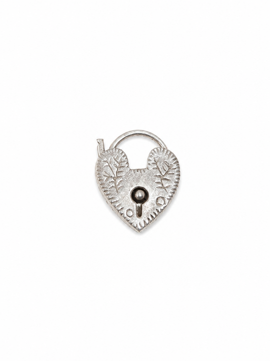 Luxe Edit Victorian-Inspired Sterling Silver Working Engraved Heart Lock Charm – Medium 19mm / .75”