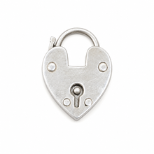 Victorian-Inspired Sterling Silver Working Heart Lock – Large 26mm