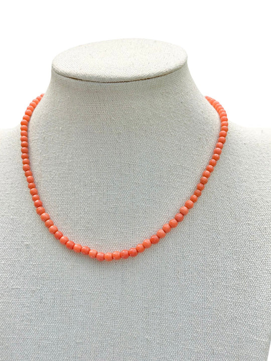 Vintage Graduated Natural Coral Bead Necklace | 14K Gold Clasp