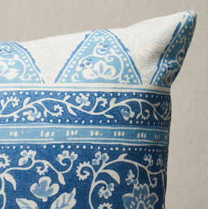 Schumacher Foxglove Indoor/ Outdoor Pillow, Indigo
