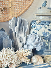 Luxe Exclusive CORAL AND CHINOISERIE, Acrylic Block