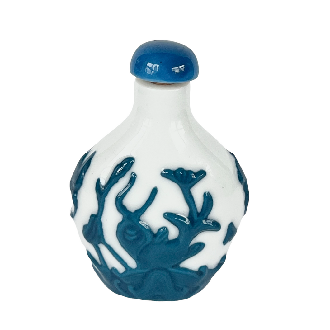 White Glass with Turquoise Overlay Snuff Bottle