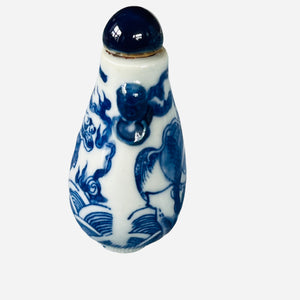 Antique Blue and White Porcelain Snuff Bottle